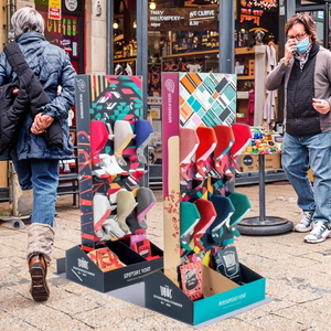 Espositore da banco pieghevole all'ingrosso in fabbrica con ruote calde espositore da pavimento in cartone per calzini confezione piatta - Product Image 4