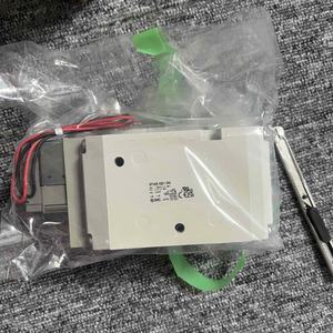 صمام ملف لولبي أصلي من SMC بثلاثة منافذ طراز VP742-3DD1-04A وVP742R-5GD1-04A مع ختم مطاطي ونوع بوابة توجيهية وهيكل أحادي المنفذ - Product Image 2