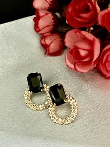 Hot Selling 2025 Women's High Quality Modern Style Gold-Plated Handmade Rhinestone Small Statement Studs <b>Earrings</b> Black Stone - Product Image 2