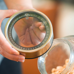 Lớn Vòng Thủy Tinh Trong Suốt Tổ Chức Thực Phẩm Cookie Lưu Trữ Hộp <span class=keywords><strong>Container</strong></span> Jar Set Với Ngày Chỉ Số Quay Số Có Nắp Đậy - Product Image 4