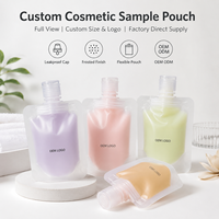 Sachets en plastique réutilisables personnalisés avec logo, pochettes à bec verseur pour liquides avec buse d'aspiration, pochettes verticales pour lotion cosmétique