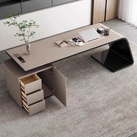 Mobilier de luxe moderne pour bureau de direction Bureau de patron Finition acajou Bureau de directeur élégant acier inoxydable