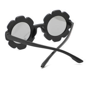 Nuevas Gafas de Sol Infantiles con Forma de Flor, Protección UV400, Montura de PC Polarizada, Lentes TAC, Unisex, Protección Solar para Niños, Hechas en Wenzhou - Product Image 1