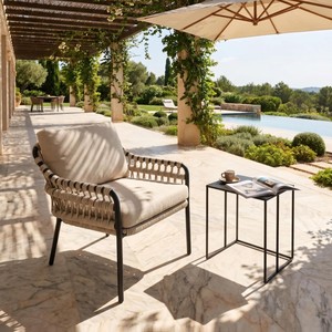 Silla Moderna de Aluminio para Exteriores, Estructura Metálica Resistente a la Intemperie, Muebles de Jardín Ecológicos para una Persona - Product Image 1