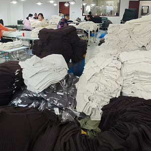 เสื้อคาร์ดิแกนแขนยาวทรงปกติ คอวี ตัดเย็บแบบถักลายแจ็คการ์ดสไตล์อังกฤษ  ปรับระดับได้ด้วยกระดุม  ผ้าเนื้อแน่น เหมาะสำหรับฤดูร้อน - Product Image 6