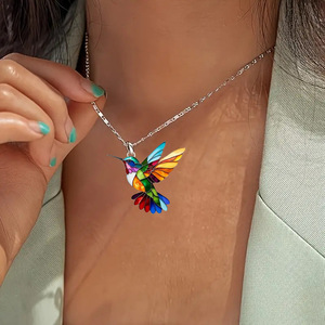 Boucles d'oreilles fantaisie colorées en forme d'animaux et d'oiseaux pour femmes, en acrylique, tendance, cadeaux de fête - Product Image 4
