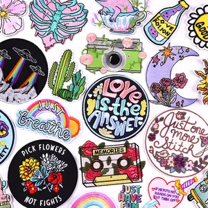 Cute Cartoon Patch DIY Patches For Clothes Custom Logo Iron On Colorful Embroidered Patch Wholesale