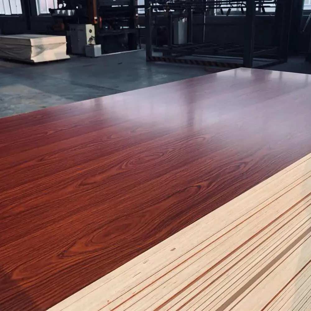 Giá rẻ xây dựng biển Poplar Bạch Dương ván ép cho bê tông tường slab ván khuôn