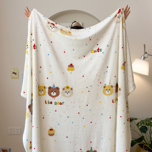 Ventes en gros de couvertures moelleuses pour filles imprimées par sublimation d'anime, couvertures en flanelle épaisse pour la maison, le bureau et les voyages - Product Image 6