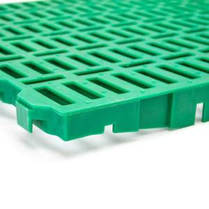 Plancher en plastique à lattes antidérapant et facile à nettoyer de 100*50 cm pour élevage de chèvres - Product Image 4