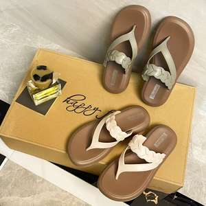 Sandales ouvertes pour femmes en cuir véritable, style plage estival, mode américaine, multifonctionnelles, à semelle épaisse et amortissante - Product Image 2