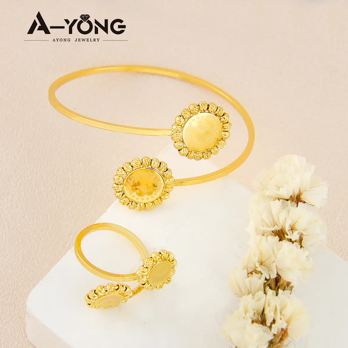 Ensemble de bijoux en forme de fleur de soleil pour femme, Bracelet ajustable, bague plaquée or et Bracelet, vente en gros