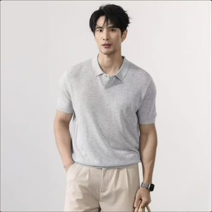 Polo de Algodón Gris de Manga Corta para Hombre, Color Sólido, Informal, Tejido Transpirable, Corte Regular - Product Image 1