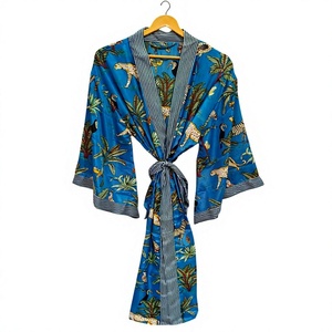 Bata Larga de Seda y Algodón con Estampado Floral para Mujer, Manga Larga, Cuello Vuelto, Ropa de Dormir Informal, Cuidado de Lavado a Mano - Product Image 1