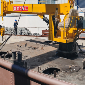 Kapal Kerja dengan Crane Kapasitas Muat 40 Ton Mesin Diesel 110kw untuk Penggunaan Laut & Sungai dalam Pemindahan Barang dan Penarikan - Product Image 5