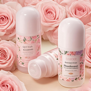 Rouleau désodorisant et anti-transpirant à base de plantes florales pour aisselles désodorisant et retenant le parfum adapté aux hommes et aux femmes - Product Image 1