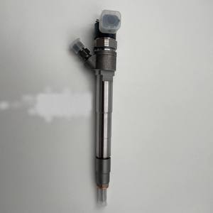 Injecteur de carburant de haute qualité 0445110715 pour injecteur de carburant diesel <span class=keywords><strong>Bosch</strong></span>, injecteur à rampe commune - Product Image 4