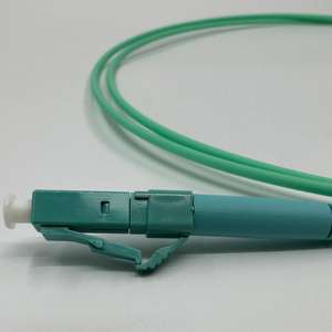 Hot bán 2.0mm SM duy nhất chế độ sợi LC/UPC để FC/UPC SX Simplex quang vá dây cho FTTx datacenter 3G 4G 5G không dây - Product Image 1