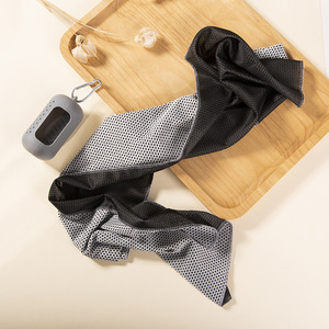 ผ้าเช็ดตัวเย็น แห้งเร็ว ผลิตจากโพลีเอสเตอร์ สำหรับเล่นกีฬา ขนาด 30x80 ซม. 30x90 ซม. 30x100 ซม. พร้อมบริการสกรีนโลโก้ - Product Image 4