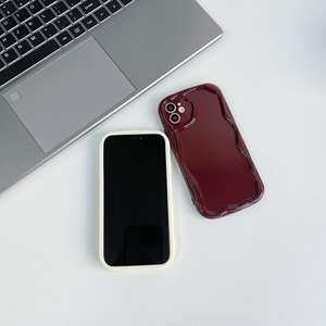 <span class=keywords><strong>Cover</strong></span> per telefono di lusso con Design a onda di moda di strada per <span class=keywords><strong>iPhone</strong></span> <span class=keywords><strong>11</strong></span> a 15 16 Pro Max ragazza donna stile tinta unita trasparente - Product Image 2