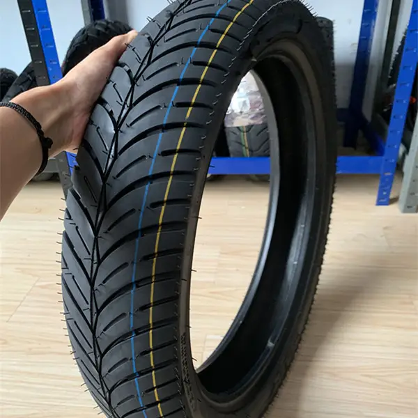 चीन खरीदें थोक टायर मोटर साइकिल टायर निर्माताओं 110/80 17