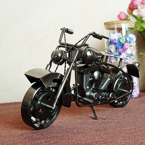 Modellino di Moto Antica in Metallo, Veicolo Giocattolo Pressofuso, Decorazione per la Casa, Vendita Calda 2021 - Product Image 5