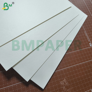 Matériaux en papier carton pour tapis de bière, haute résistance à l'humidité et grande densité, blanc naturel - Product Image 4
