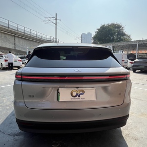 Élégant SUV Li Auto L6 2025 Nouveau Modèle Hybride AWD Conduite à Gauche Intérieur Luxe Confort Démarrage Sans Clé Violet - Product Image 5