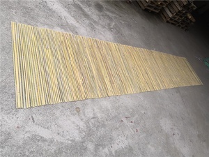 Prix bon marché du fabricant de la Chine Clôture de criblage de latte de <span class=keywords><strong>bambou</strong></span> Nature Type de bois Clôture en <span class=keywords><strong>bambou</strong></span> <span class=keywords><strong>fendu</strong></span> traitée sous pression - Product Image 3
