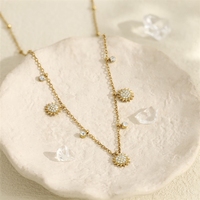 Nouveauté Instagram transfrontalière : Chaîne de clavicule en acier inoxydable incrustée de diamants pour femme, pendentif tournesol, polyvalente