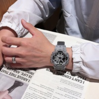 Montre de sport électronique tendance, analogique-numérique, avec éclairage nocturne, chronographe, calendrier, alarme, étanche 3 bars, unisexe