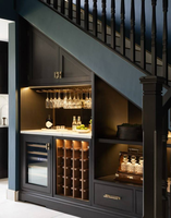Meubles bar pour la maison dissimulés sous les escaliers et sous la rampe d'escalier : Idées de design pour mini-bars