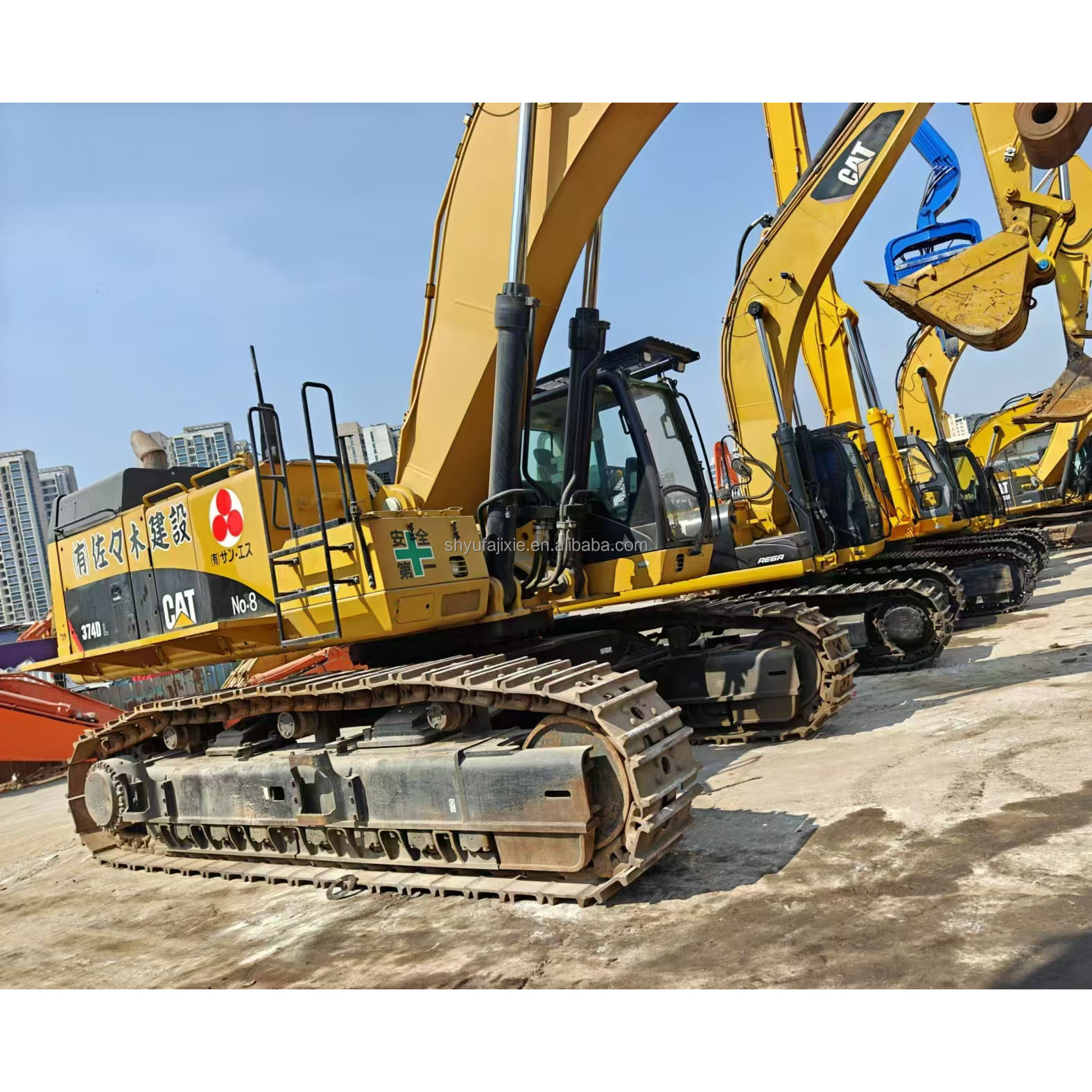 74 Ton CAT 374D Excavator - High Quality Second Hand