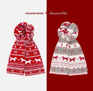 Gorro Retro X Forward de Moda, Bufanda Tejida Roja y Gris con Patrón Fair Isle, Accesorio de Invierno con Diseño de Copo de Nieve - Product Image 1