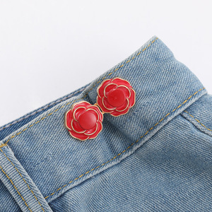 Réducteur de taille réglable, clip de serrage à fleurs de camélia pour un ajustement parfait, fixe la taille lâche sans <span class=keywords><strong>couture</strong></span> pour les jeans - Product Image 1