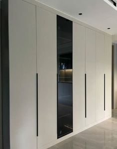 Armario vestidor portátil moderno más nuevo, armarios de dormitorio de madera de diseño de sistemas personalizados con puerta de madera maciza - Product Image 3