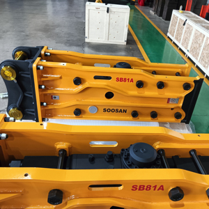 SOOSAN <b>HYDRAULIC</b> <b>BREAKER</b> - Product Image 1