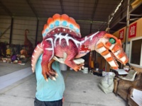 Marioneta de Mano de Espinosaurio Realista, Marioneta Interactiva de Dinosaurio para Niños, para Espectáculos en Interiores/Exteriores, Parques de Aventuras, Centros Comerciales