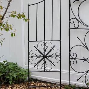 Arbre de jardin en fer forgé à la main avec structure de pergola intégrée, design en fer forgé personnalisé pour les plantes grimpantes - Product Image 6