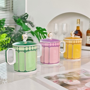 European Style Modern Minimalist Bone China <b>Cup</b> <b>Set</b> with Lid and Gift Box Eco-Friendly Luxury Tea <b>Cup</b> - Product Image 1