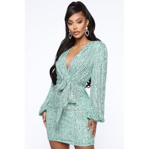 Robe de soirée décontractée pour femme, de haute qualité, sur mesure, style mini, à sequins, avec manches surplis et entièrement doublée - Product Image 1
