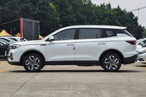 Acceptation des commandes personnalisées – Nouvelle marque chinoise de camions lourds VGV – Grand SUV 5 portes 7 places – Voitures hybrides et essence VGV - Product Image 4