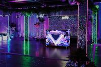 Pantalla LED P2.5 de 2.5 mm a Todo Color para Cabina de DJ, Resistente al Agua IP54, Resolución 1080P + 800 Nits de Brillo, Cabina Móvil Portátil