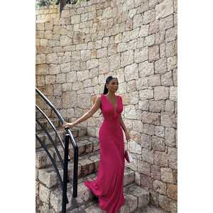 Robe de soirée longue fuchsia avec détail rose, en polyester, coupe trapèze, fourreau et silhouette droite, taille naturelle, du XS au XL - Product Image 5