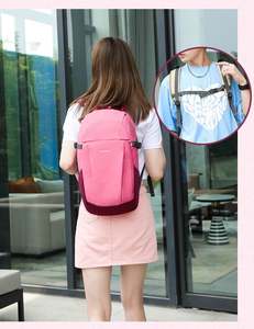 Mochila Deportiva Impermeable Ligera Personalizada para Viajes, Escuela, Libros, Unisex, de 36-55L de Capacidad, Material de Poliéster - Product Image 3