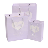 Sac en papier couché de style élégant pour mariage, artisanat, cadeau, impression offset, taille personnalisée, emballage carton jetable, logo personnalisé