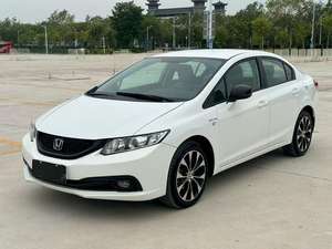 Usado sedán automático de 4 puertas de 5 <span class=keywords><strong>plazas</strong></span> R17 neumáticos FWD Turbo motor asientos de cuero dirección trasera izquierda baratos coches de <span class=keywords><strong>segunda</strong></span> <span class=keywords><strong>mano</strong></span> - Product Image 2