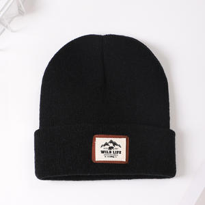 SOLPOP Wildlife – bonnet tricoté de couleur unie pour femmes et hommes, bonnet décontracté doux, coupe-vent, chaud pour l'hiver, pour le camping et le cyclisme - Product Image 3