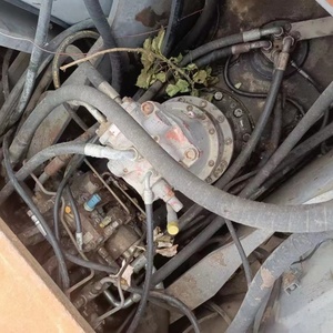 Excavadora Usada Hitachi EX200 ZX200 en Venta - Product Image 4