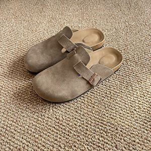 Collection de sabots et mules <span class=keywords><strong>Boston</strong></span> : dessus en cuir véritable, semelle intermédiaire en liège offrant un soutien supérieur de la voûte plantaire, chaussures confortables OEM - Product Image 3